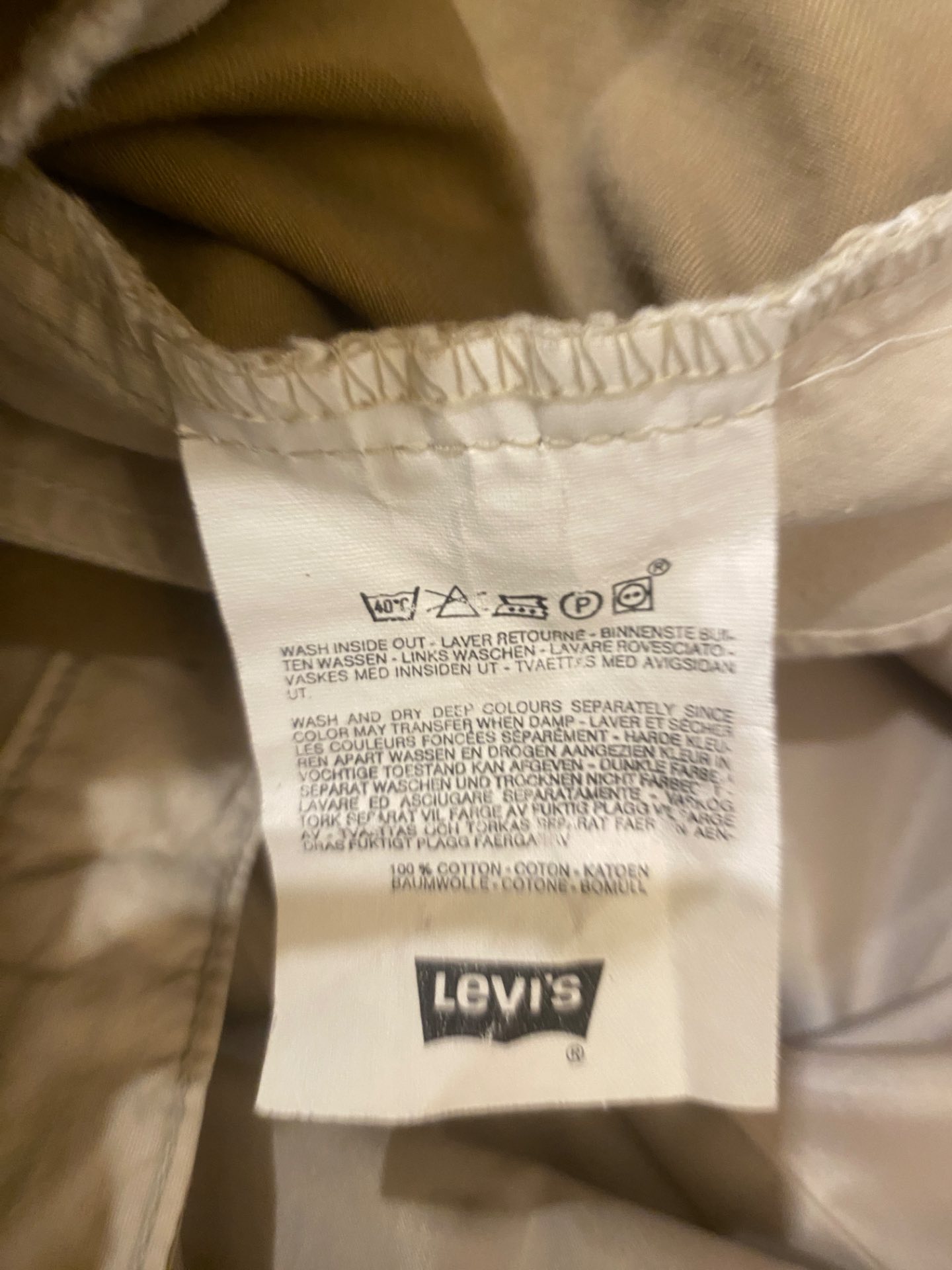 Levi’s Bermuda da scambiare - Pantaloni a Collegno - foto 4